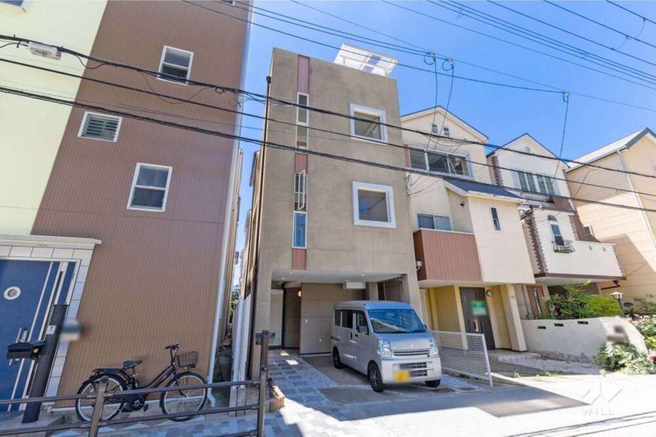 4LDK house in Yodogawa Ward, Osaka - Photo 1