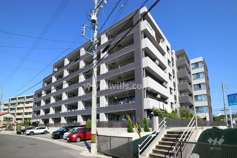 4LDK apartment in Nagakute, Aichi - Photo 1