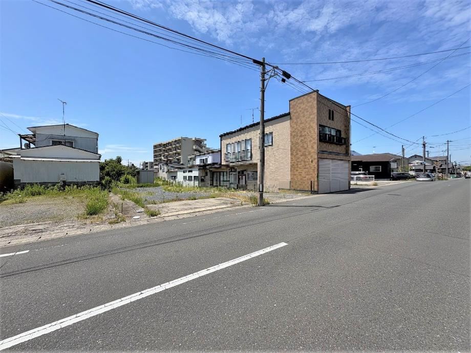 614 m² land in Ishinomaki, Miyagi - Photo 1