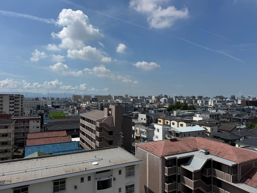 2LDK apartment in Higashisumiyoshi Ward, Osaka - Photo 1