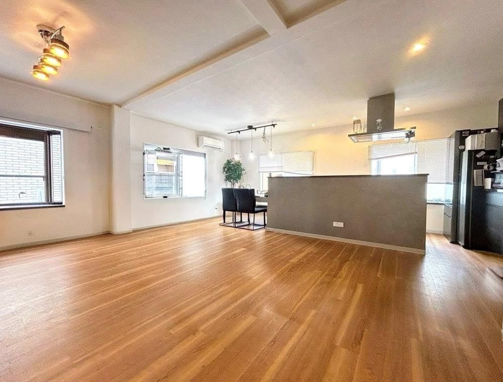3LDK house in Higashiosaka, Osaka - Photo 1
