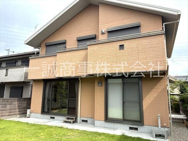 4LDK+S house in Mito, Ibaraki - Photo 1