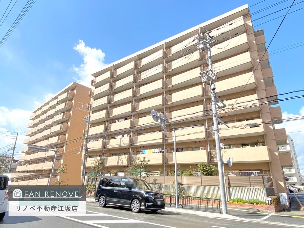 3LDK apartment in Suita, Osaka - Photo 1