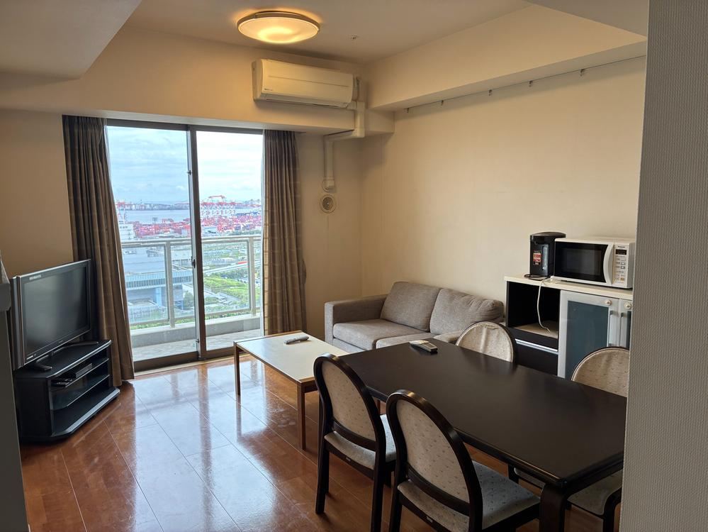 2LDK apartment in Shinagawa Ward, Tokyo - Photo 1