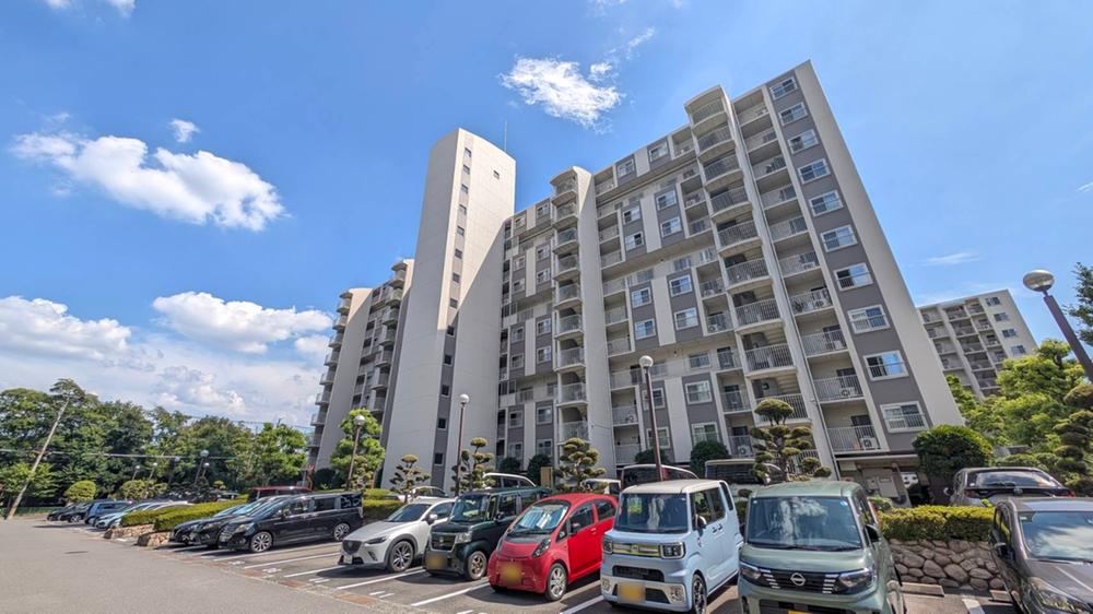 3LDK apartment in Ibaraki, Osaka - Photo 1