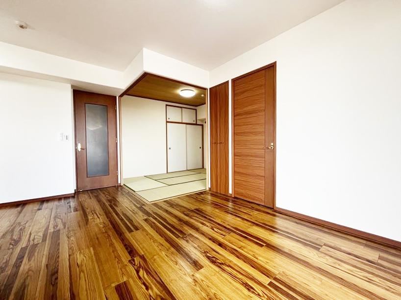4LDK apartment in Tokai, Aichi - Photo 1