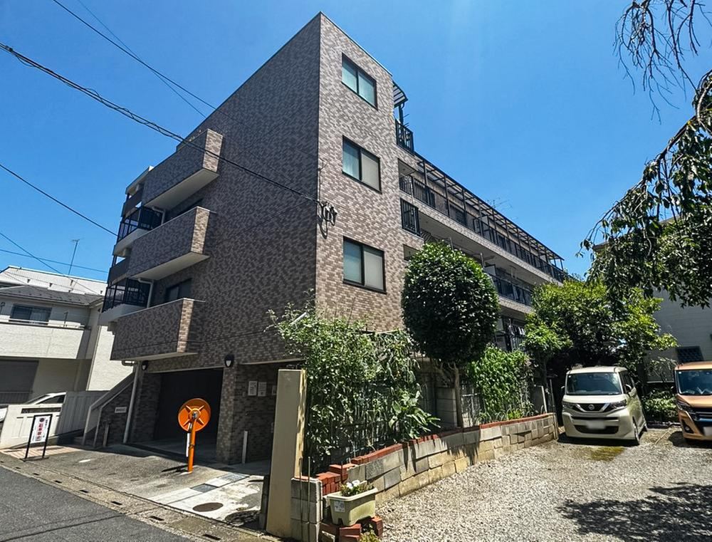 2LDK apartment in Omiya Ward, Saitama - Photo 1