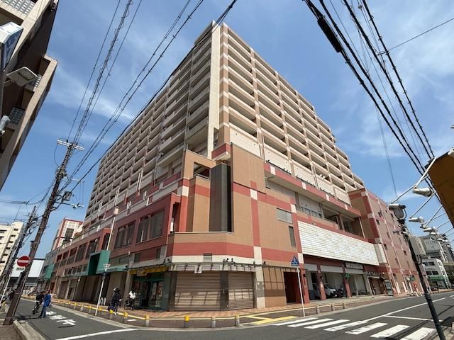 3LDK apartment in Takaishi, Osaka - Photo 1