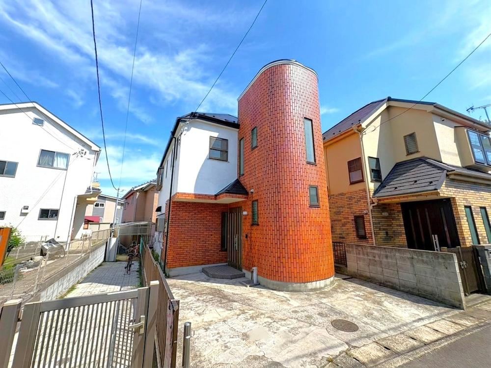 3LDK house in Fujisawa, Kanagawa - Photo 1