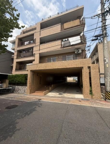 3LDK apartment in Tempaku Ward, Nagoya, Aichi - Photo 1