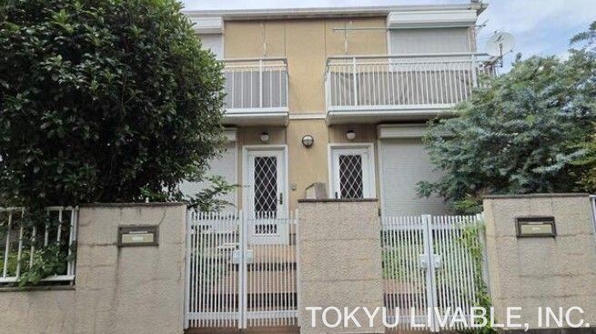 6LDK house in Meguro Ward, Tokyo - Photo 1
