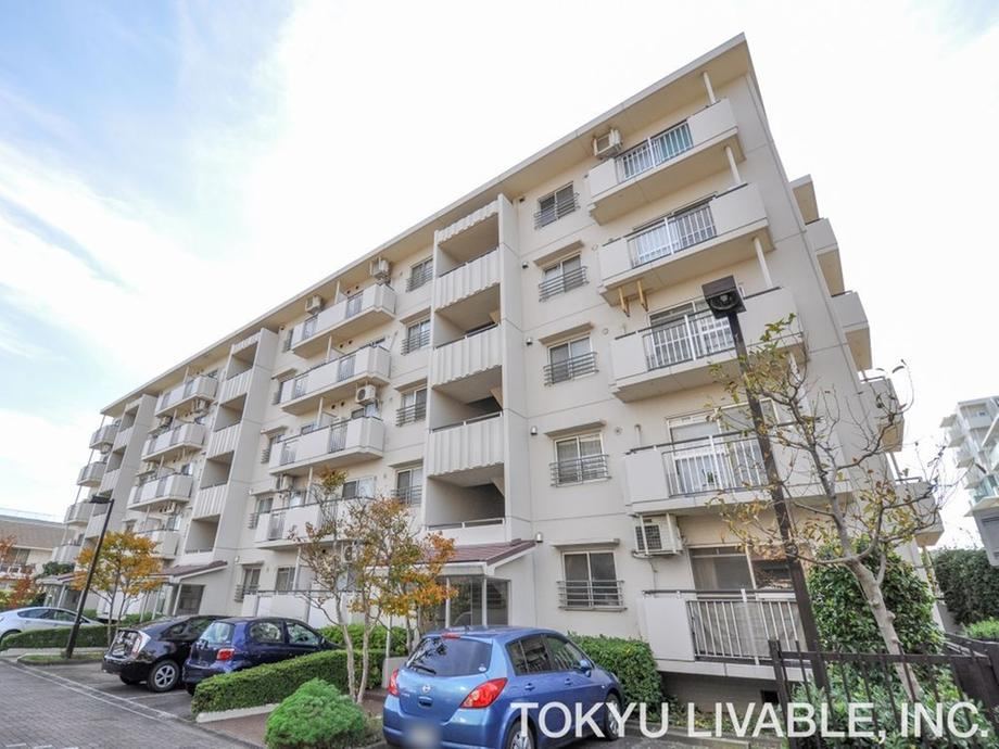3LDK apartment in Kohoku Ward, Yokohama, Kanagawa - Photo 1