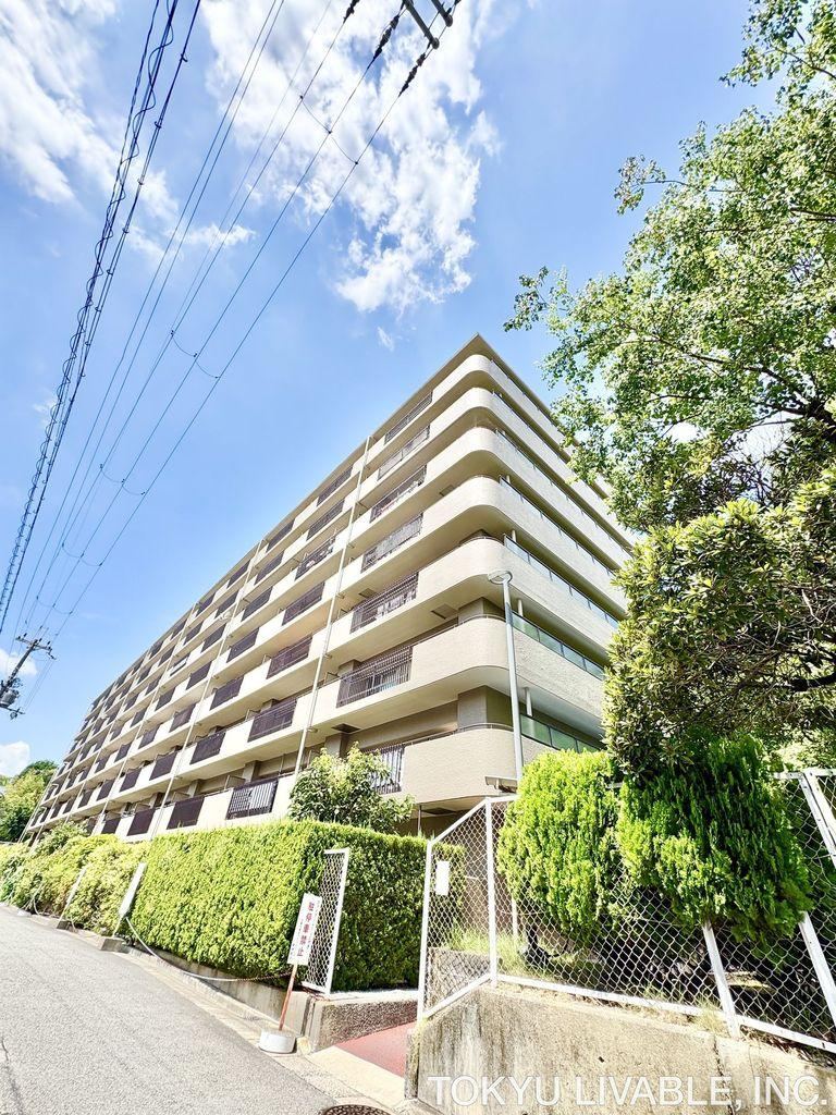 3LDK+S apartment in Suita, Osaka - Photo 1