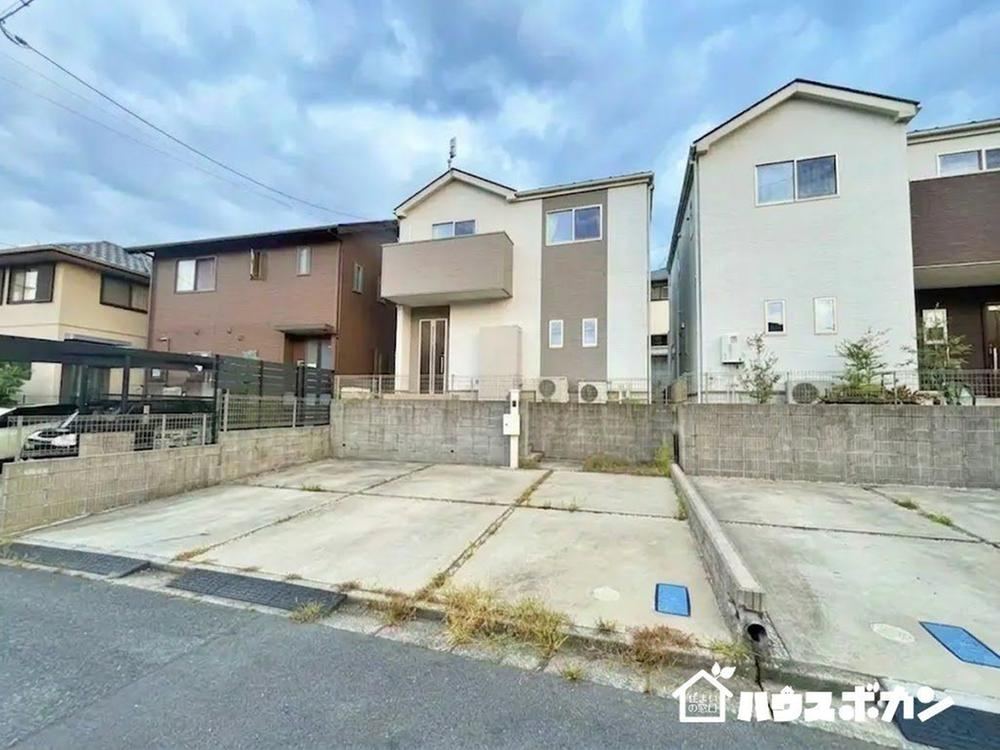 5LDK house in Kasugai, Aichi - Photo 1