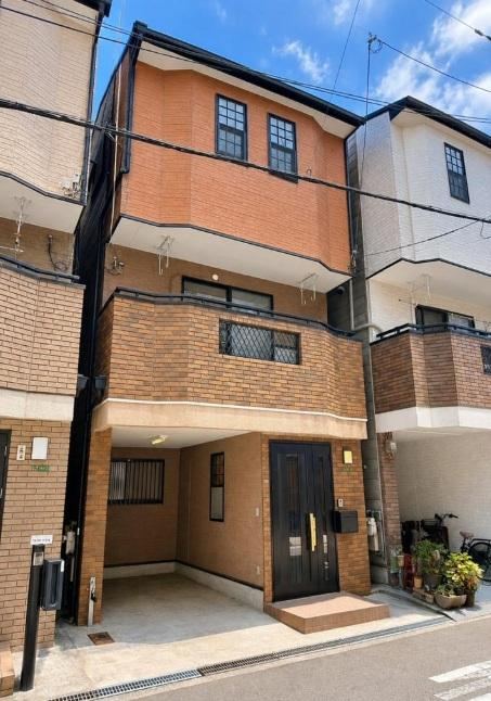 4LDK house in Ino Ward, Osaka - Photo 1