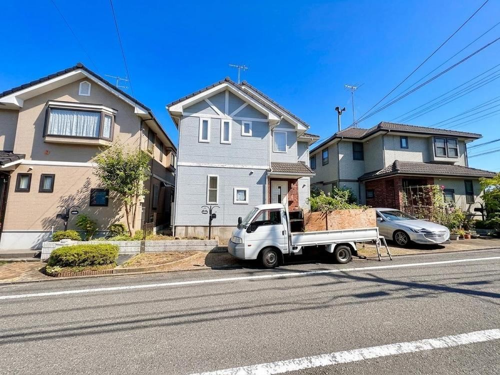 4LDK house in Tama, Tokyo - Photo 1