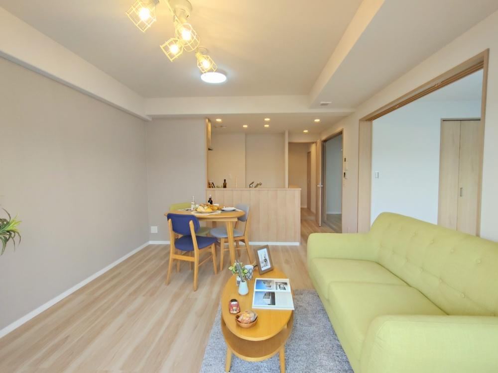 3LDK apartment in Nishiyodogawa Ward, Osaka - Photo 1