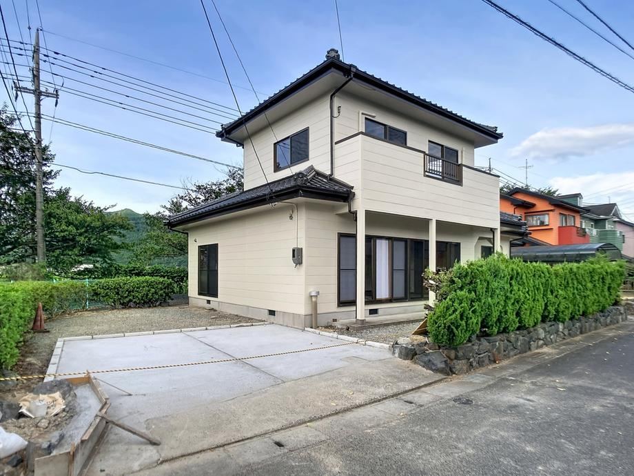 5LDK house in Shimonoseki, Yamaguchi - Photo 1