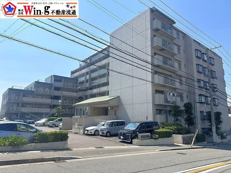 3LDK apartment in Tarumi Ward, Kobe, Hyogo - Photo 1