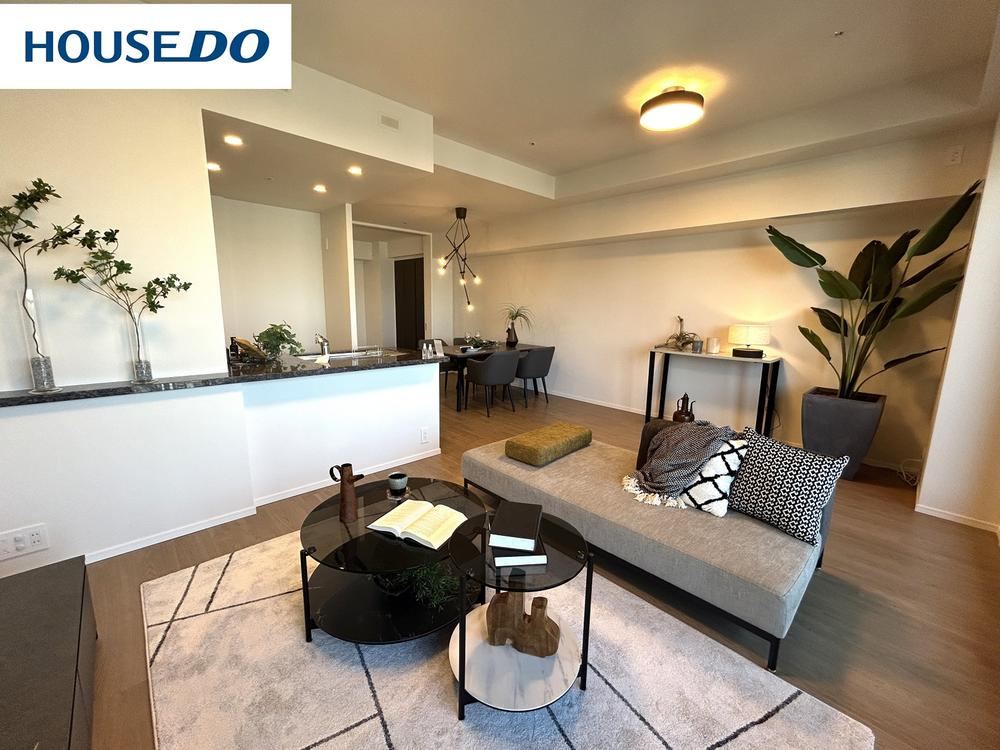 2LDK apartment in Chuo Ward, Kobe, Hyogo - Photo 1
