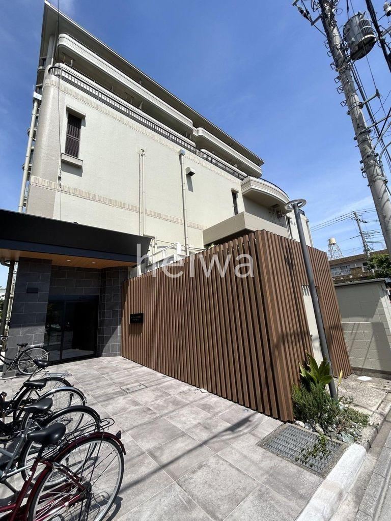 2LDK apartment in Toda, Saitama - Photo 1