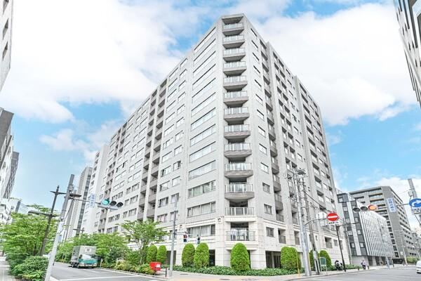 3LDK apartment in Chuo Ward, Tokyo - Photo 1
