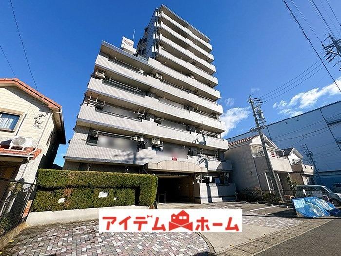 3LDK apartment in Ichinomiya, Aichi - Photo 1