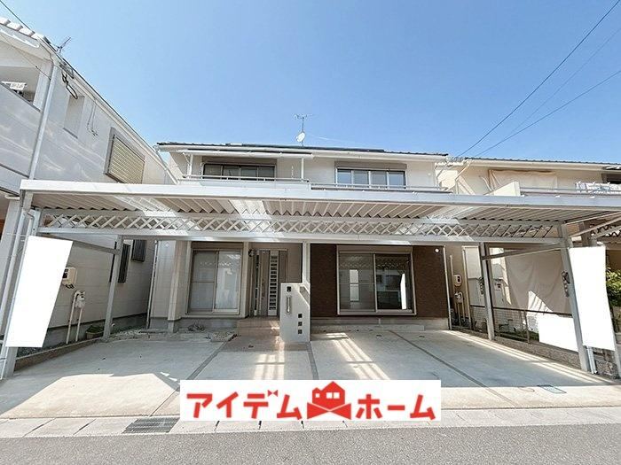 5LDK house in Ichinomiya, Aichi - Photo 1