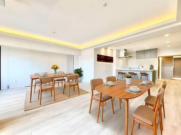 3LDK apartment in Shibuya Ward, Tokyo - Photo 1