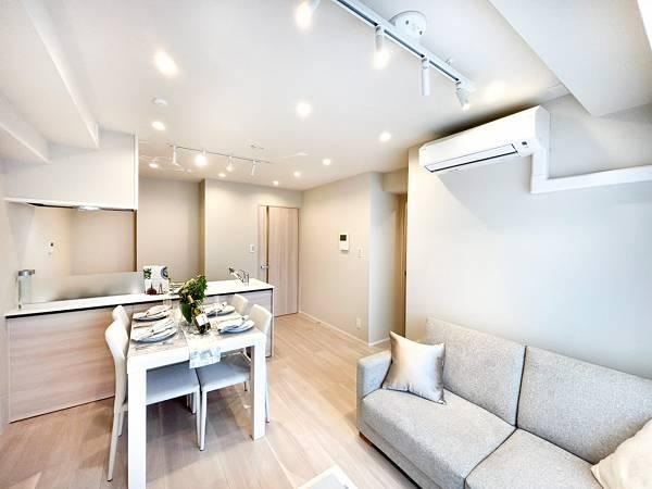 1LDK+S apartment in Chuo Ward, Tokyo - Photo 1