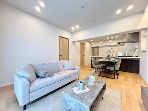 4LDK apartment in Ota Ward, Tokyo - Photo 1