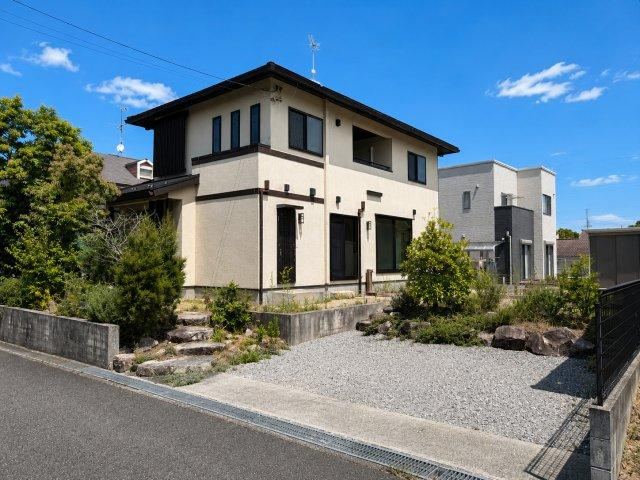 3LDK house in Higashiomi, Shiga - Photo 1