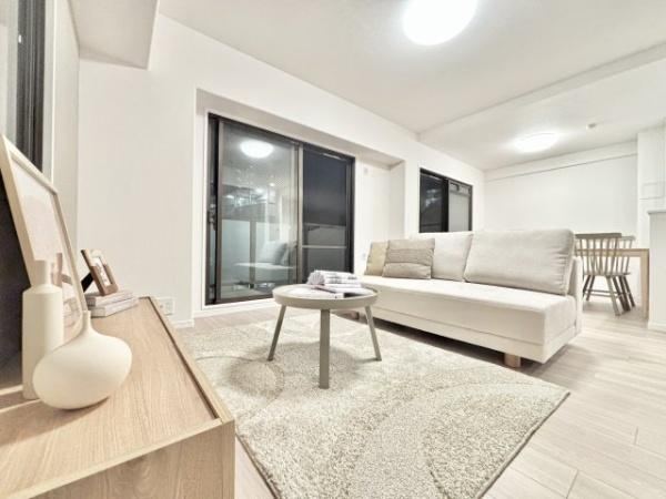 3LDK apartment in Yodogawa Ward, Osaka - Photo 1