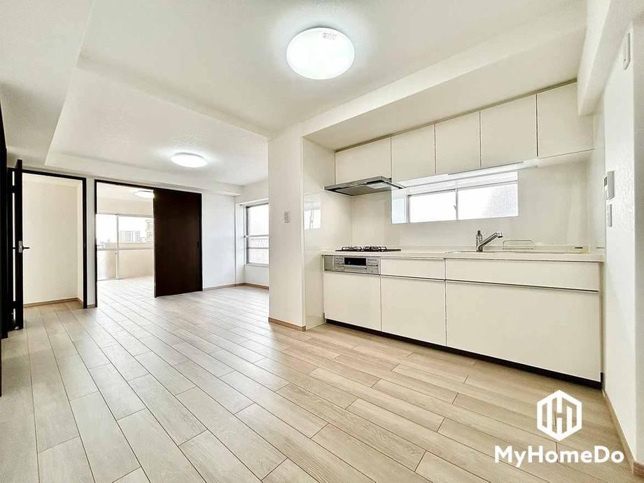 3LDK apartment in Kasugai, Aichi - Photo 1
