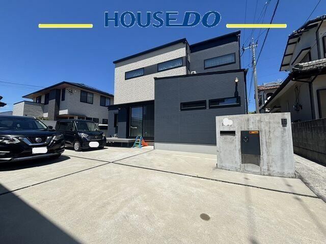 4LDK+S house in Kurume, Fukuoka - Photo 1