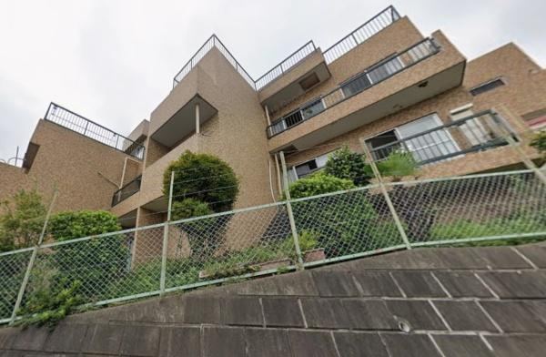 3LDK apartment in Tsurumi Ward, Yokohama, Kanagawa - Photo 1