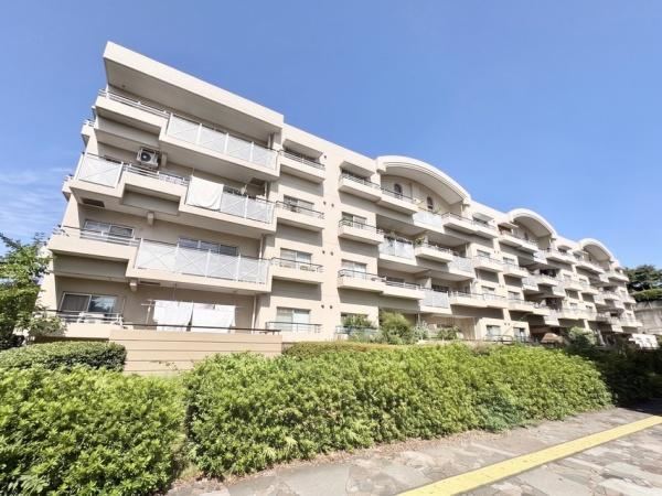 4LDK apartment in Tsukuba, Ibaraki - Photo 1