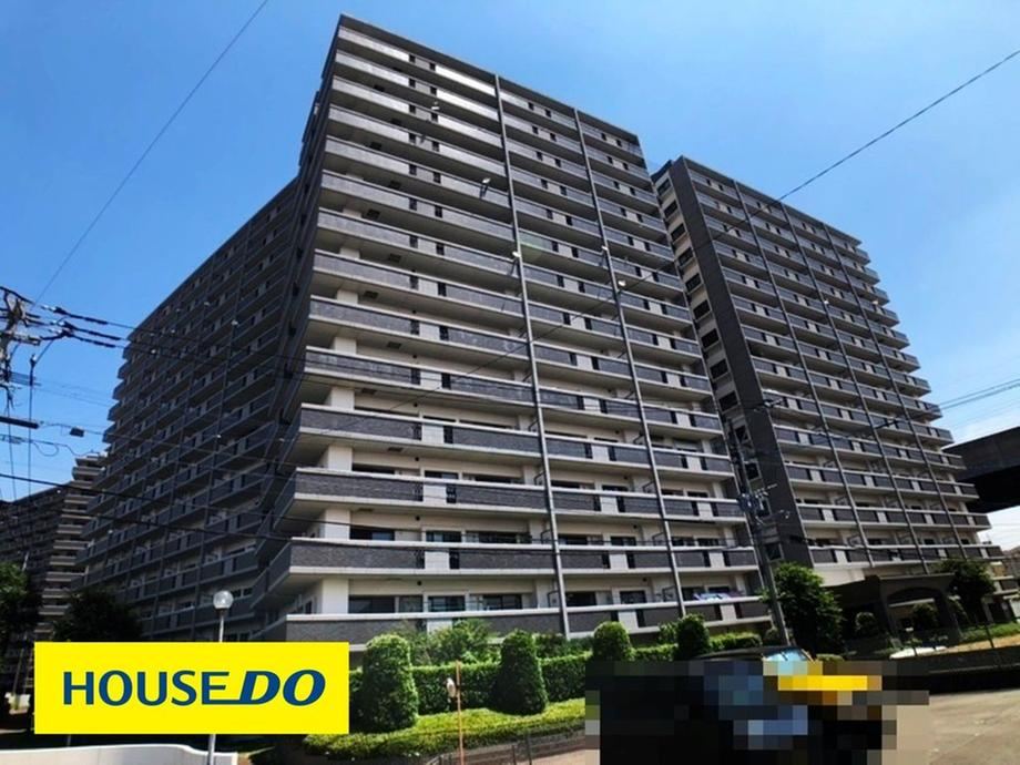 3LDK apartment in Kurume, Fukuoka - Photo 1