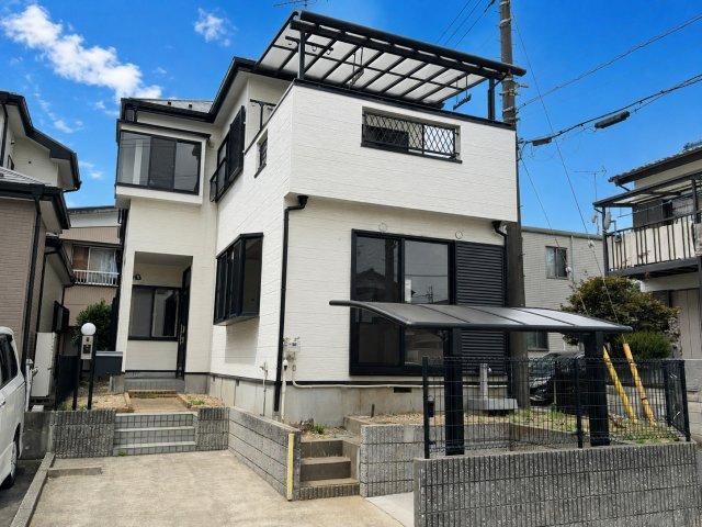 4LDK house in Koshigaya, Saitama - Photo 1