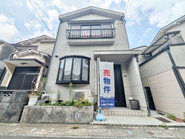 3LDK house in Yamashina Ward, Kyoto - Photo 1