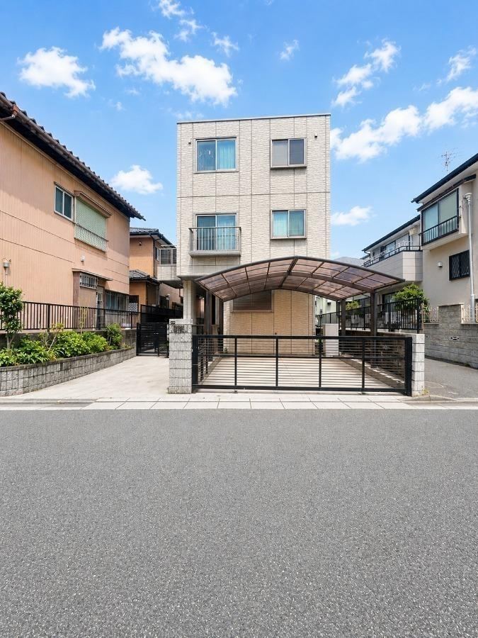 5LDK house in Sakura Ward, Saitama - Photo 1