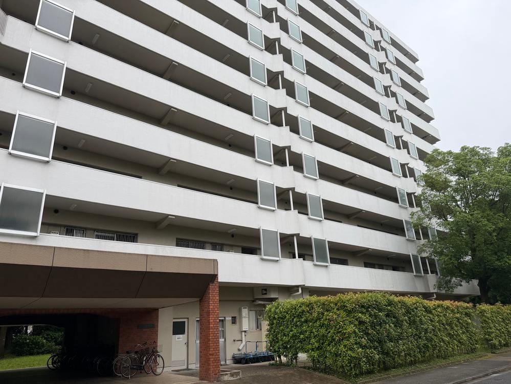 3DK apartment in Akishima, Tokyo - Photo 1
