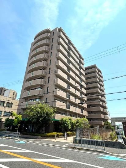 3LDK apartment in Izumiotsu, Osaka - Photo 1