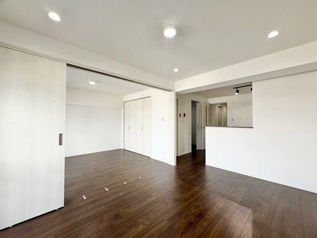 3LDK apartment in Setagaya Ward, Tokyo - Photo 1