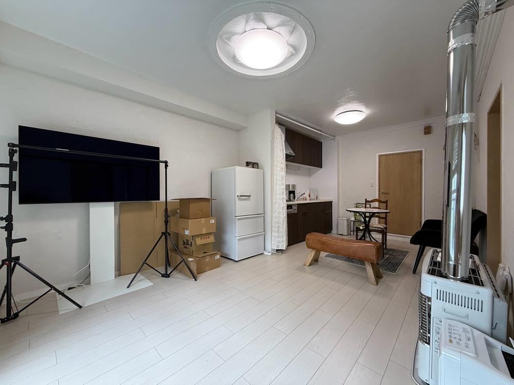 2LDK apartment in Nishi Ward, Sapporo, Hokkaido - Photo 1