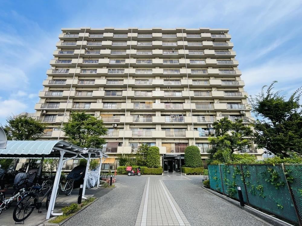 3LDK apartment in Funabashi, Chiba - Photo 1