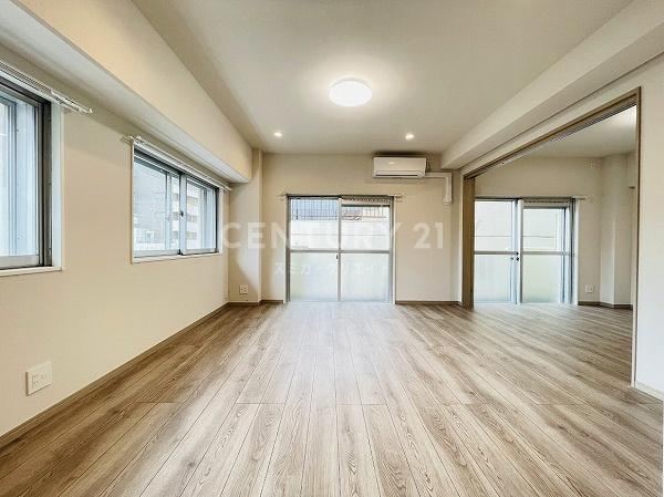 2LDK apartment in Taito Ward, Tokyo - Photo 1