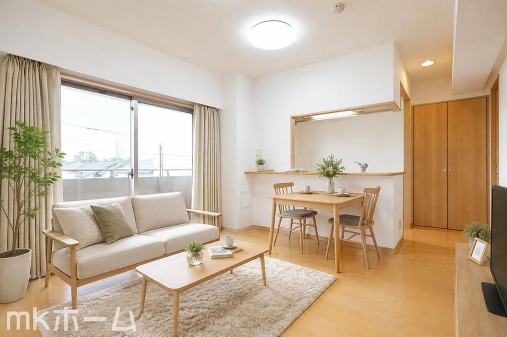 2LDK apartment in Funabashi, Chiba - Photo 1