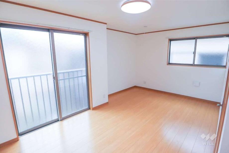 2LDK house in Adachi Ward, Tokyo - Photo 1