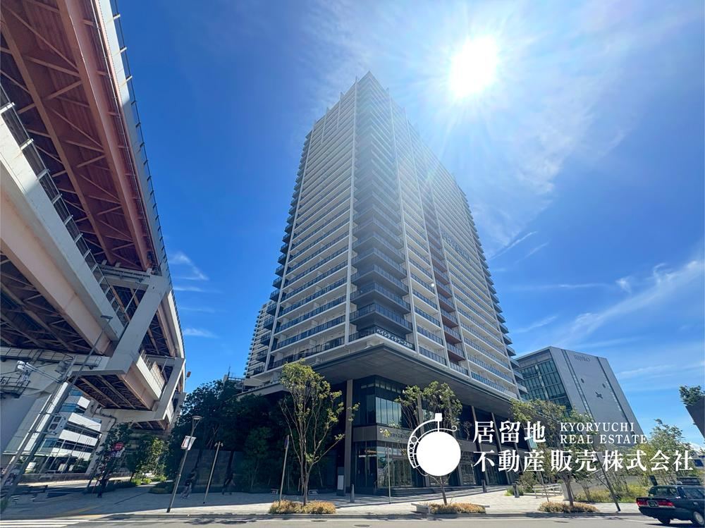 2LDK+S apartment in Chuo Ward, Kobe, Hyogo - Photo 1